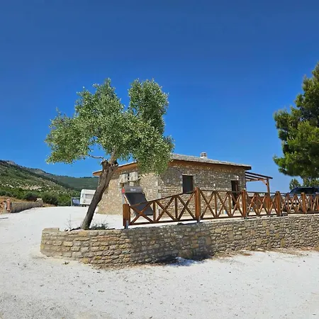 Alyki Stone House 3 Вилла Алики